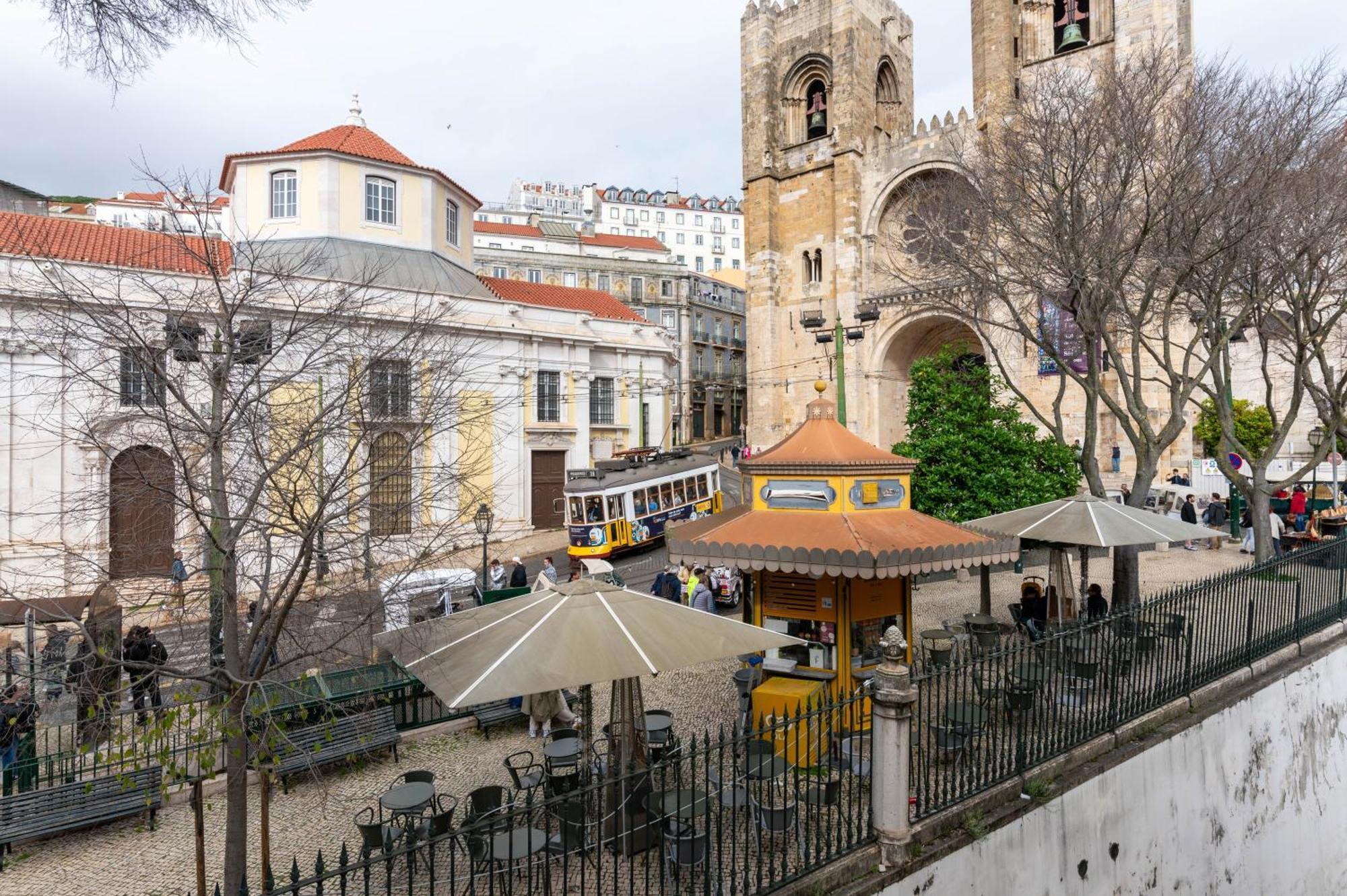 Portas Da Se Apartments Lisboa المظهر الخارجي الصورة
