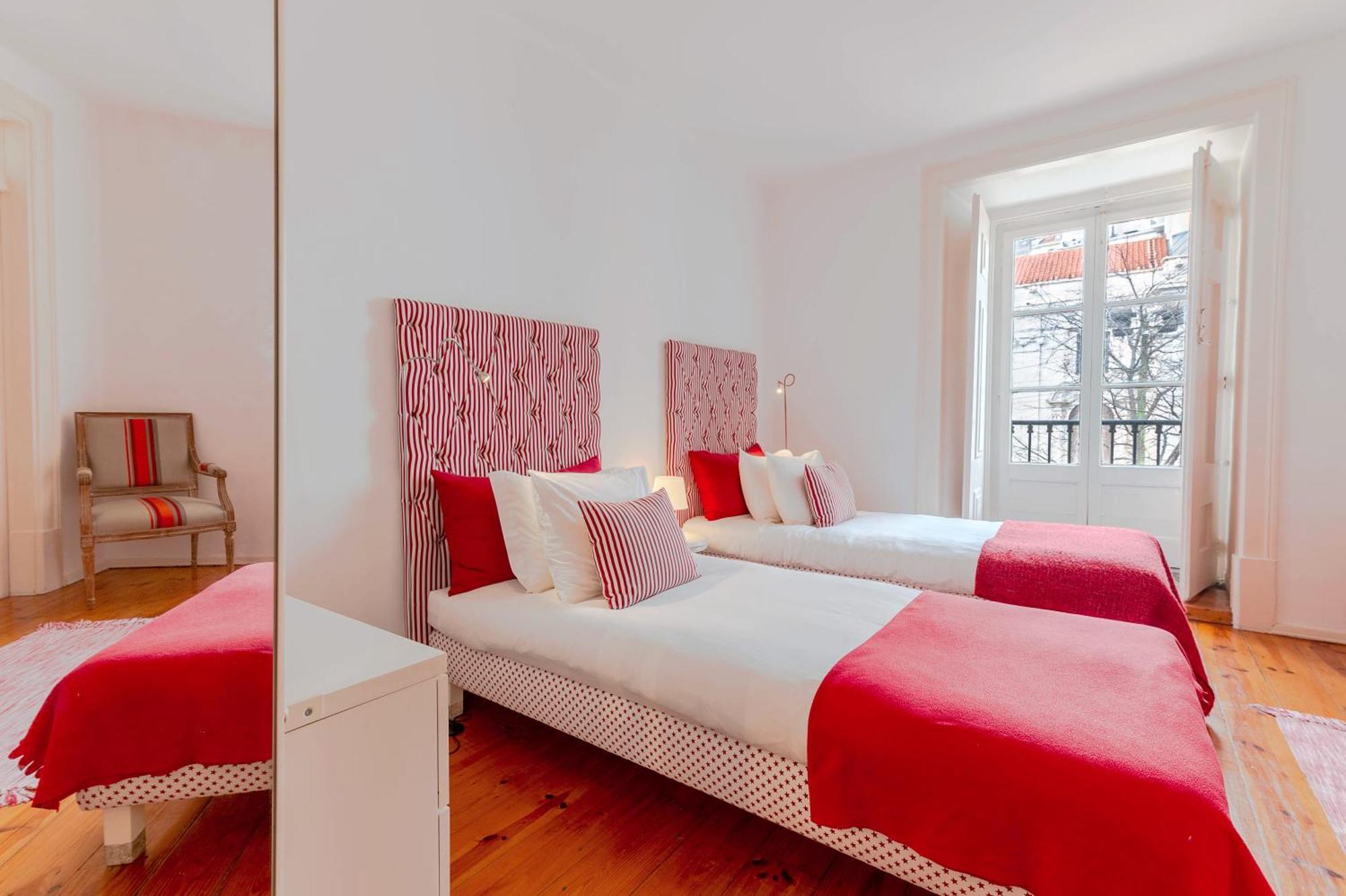 Portas Da Se Apartments Lisboa الغرفة الصورة